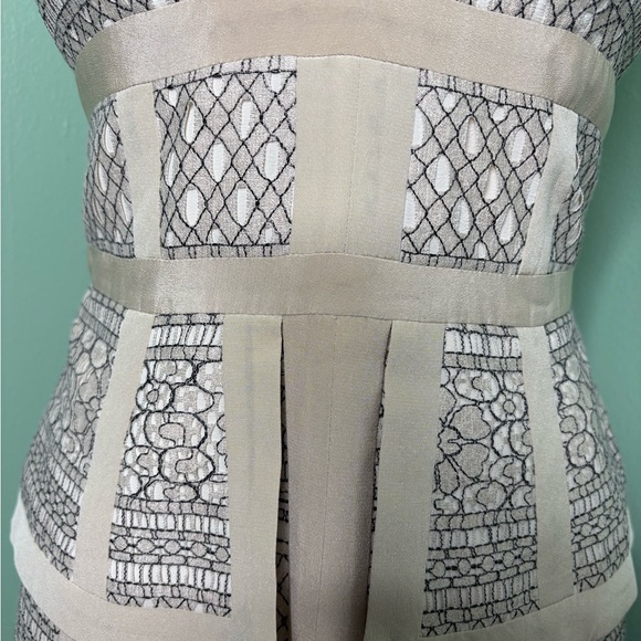 NWT BCBGMaxAzria Cream and Black Lace Midi Dress 0 zipper - Picture 9 of 16